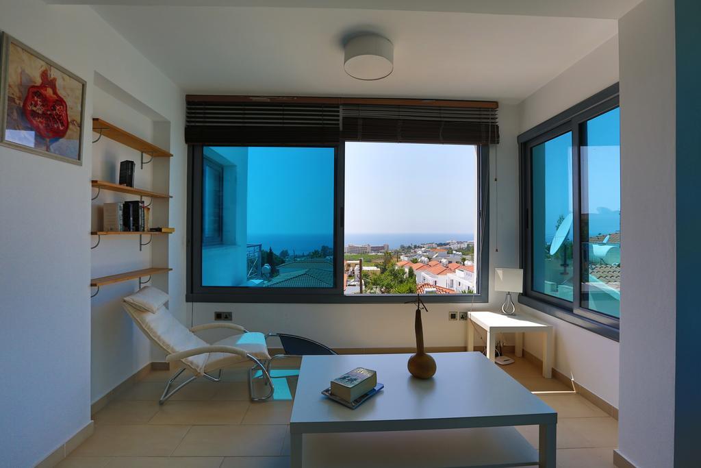 Villa Infinite Blu Paphos Ngoại thất bức ảnh