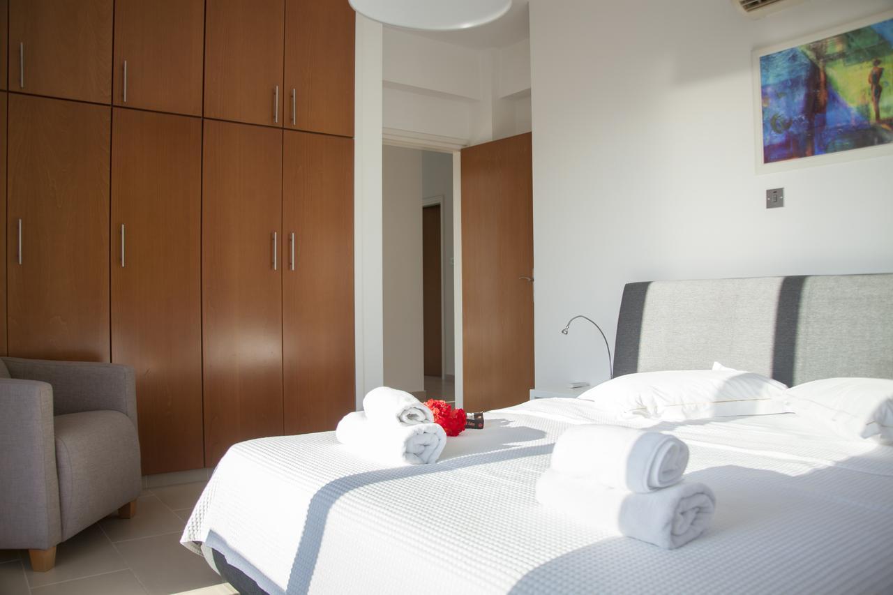 Villa Infinite Blu Paphos Ngoại thất bức ảnh