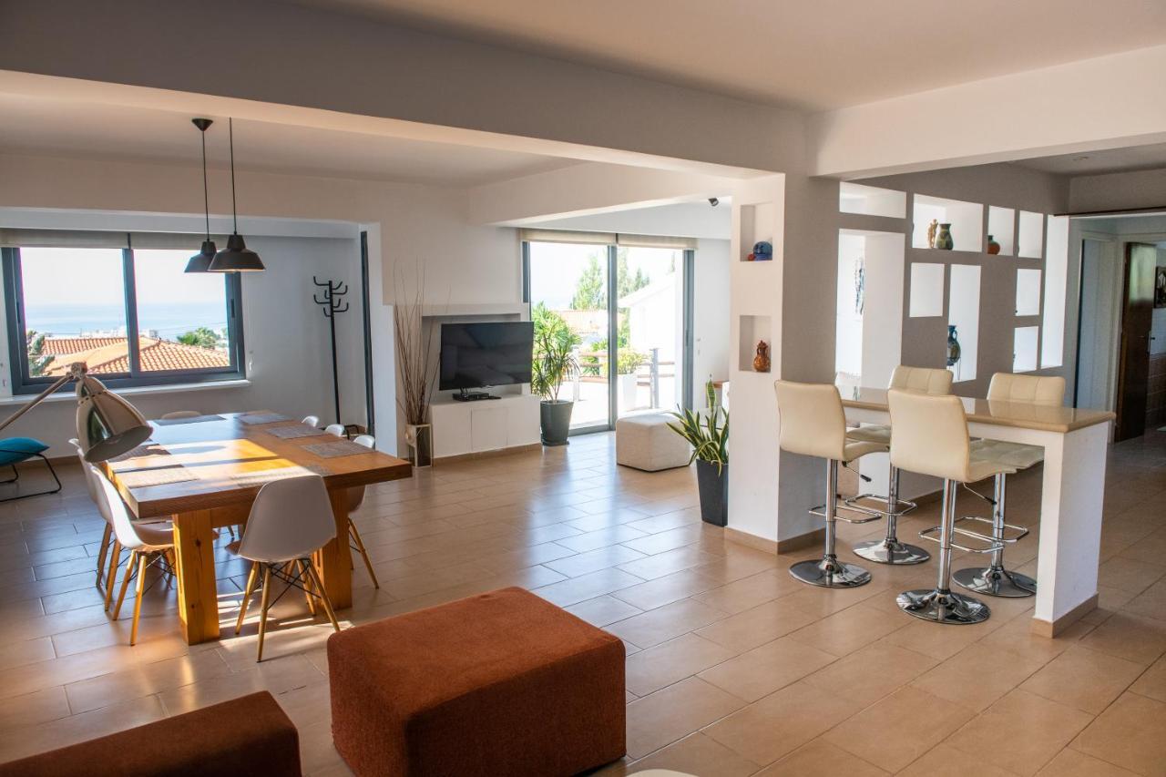 Villa Infinite Blu Paphos Ngoại thất bức ảnh